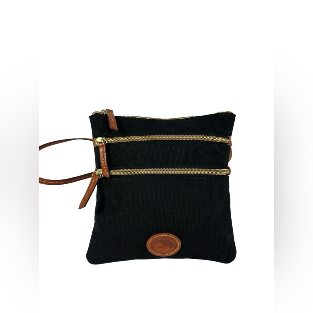 Vintage DOONEY & BOURKE black nylon and leather trim triple zip crossbody bag